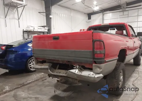 1994 Dodge Ram 2500 z USA, uszkodzony, nr VIN 1B7KF26CXRS535083